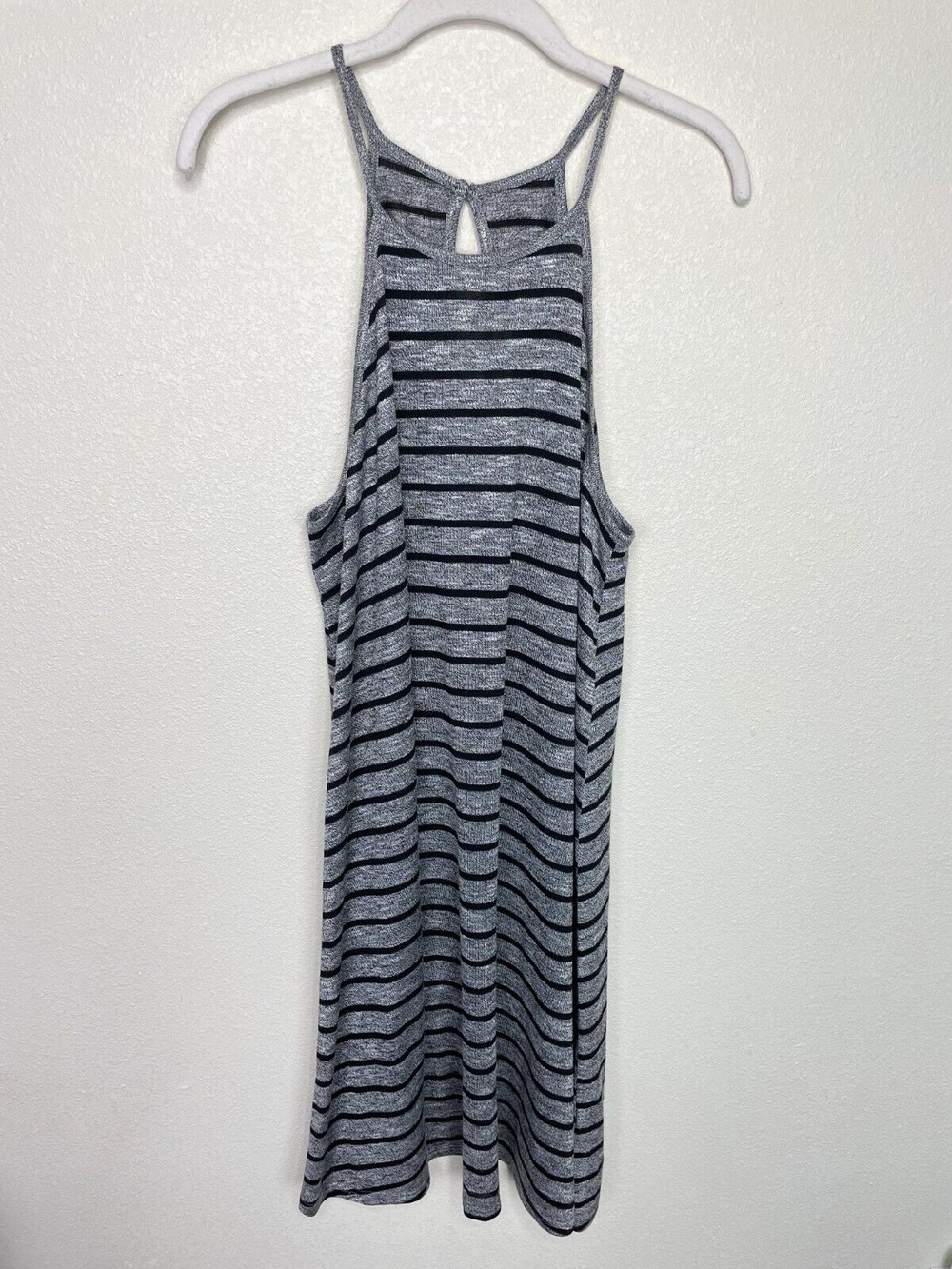 Love Fire Large Striped Halter Knit Midi Dress Gray Sleeveless Keyhole Back NWOT
